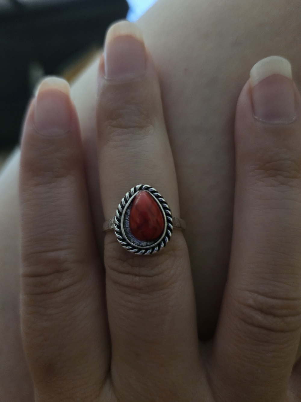 Silver Toned Teardrop Red Stone Ring | Size 4-5